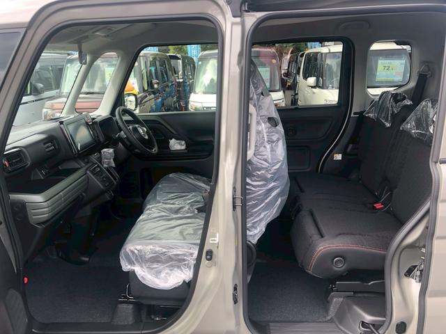 スペーシアギア ハイブリッドＸＺ　ターボ　届出済未使用車　全方位カメラ　純正９型ナビ　フルセグＴＶ　衝突軽減ブレーキ　レーンキープ　レーダークルーズ　ハンドル＆シートヒーター　後席サーキュレーター　両側自動スライド　コーナーセンサー　ウインカー付き電格ミラー　ルーフレール（21枚目）