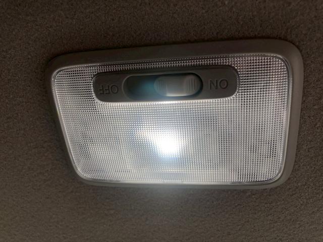 スペーシアギア ハイブリッドＸＺ　ターボ　届出済未使用車　全方位カメラ　純正９型ナビ　フルセグＴＶ　衝突軽減ブレーキ　レーンキープ　レーダークルーズ　ハンドル＆シートヒーター　後席サーキュレーター　両側自動スライド　コーナーセンサー　ウインカー付き電格ミラー　ルーフレール（52枚目）