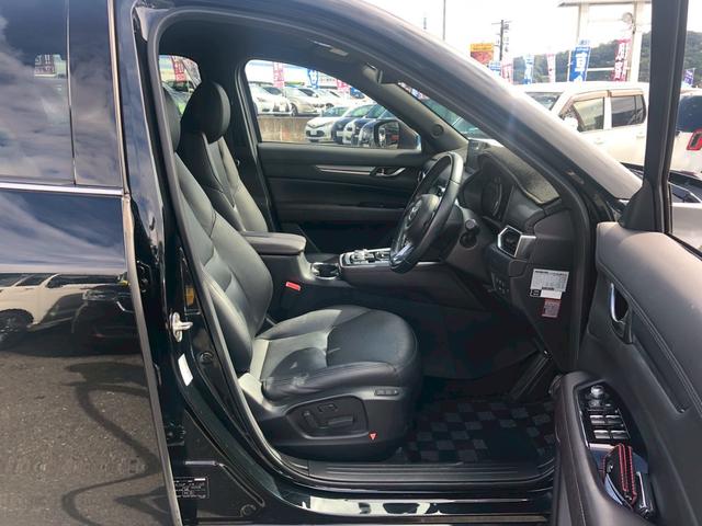 ＣＸ－８ ＸＤプロアクティブ　Ｓパッケージ　ディーゼルターボ　禁煙車　ブルートゥース　フルセグＴＶ　ＤＶＤ　ＵＳＢ　全方位カメラ　レーダークルーズ　アイドリングＳＴＯＰ　衝突軽減ブレーキ　レーンキープ　本革シート　前後ドラレコ　ＥＴＣ　ＬＥＤ　ブラインドスポットモニター（15枚目）