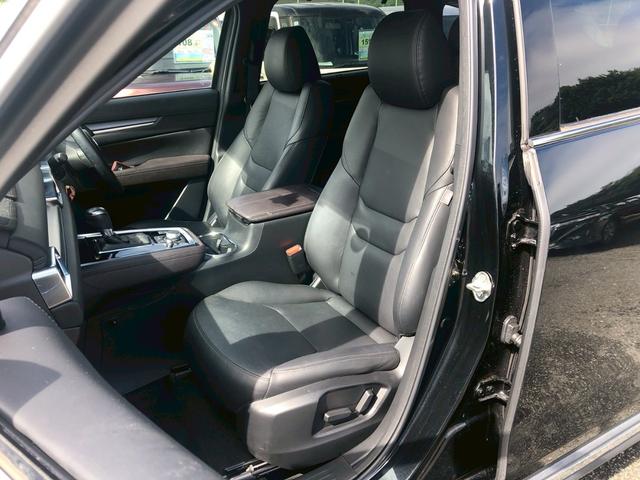 ＣＸ－８ ＸＤプロアクティブ　Ｓパッケージ　ディーゼルターボ　禁煙車　ブルートゥース　フルセグＴＶ　ＤＶＤ　ＵＳＢ　全方位カメラ　レーダークルーズ　アイドリングＳＴＯＰ　衝突軽減ブレーキ　レーンキープ　本革シート　前後ドラレコ　ＥＴＣ　ＬＥＤ　ブラインドスポットモニター（19枚目）