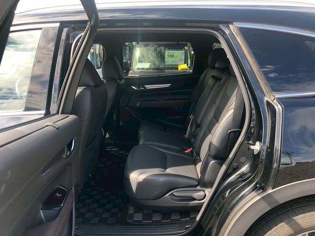ＣＸ－８ ＸＤプロアクティブ　Ｓパッケージ　ディーゼルターボ　禁煙車　ブルートゥース　フルセグＴＶ　ＤＶＤ　ＵＳＢ　全方位カメラ　レーダークルーズ　アイドリングＳＴＯＰ　衝突軽減ブレーキ　レーンキープ　本革シート　前後ドラレコ　ＥＴＣ　ＬＥＤ　ブラインドスポットモニター（22枚目）