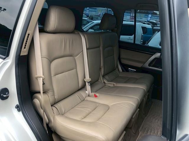 ランドクルーザー ＡＸ　Ｇセレクション　禁煙車　純正ＯＰＨＤＤナビ　バックカメラ　インナーミラー型ドラレコ前後　ＥＴＣ　ルーフキャリア　サイドカメラ　Ｒシートヒーター　電動シート　電動チルステ　スマートキー　クルコン　コーナーセンサー（18枚目）