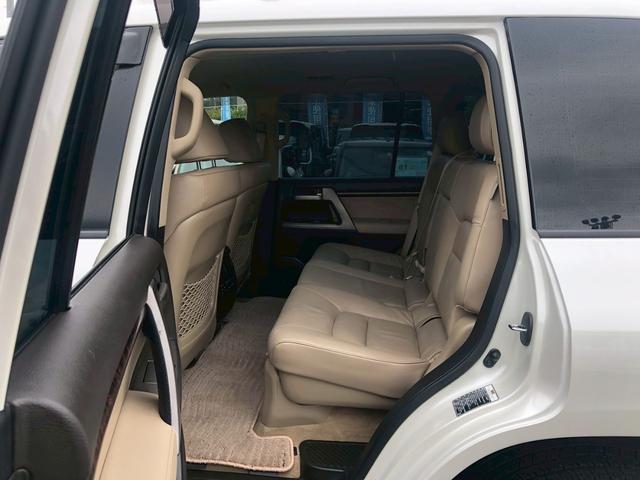 ランドクルーザー ＡＸ　Ｇセレクション　禁煙車　純正ＯＰＨＤＤナビ　バックカメラ　インナーミラー型ドラレコ前後　ＥＴＣ　ルーフキャリア　サイドカメラ　Ｒシートヒーター　電動シート　電動チルステ　スマートキー　クルコン　コーナーセンサー（22枚目）