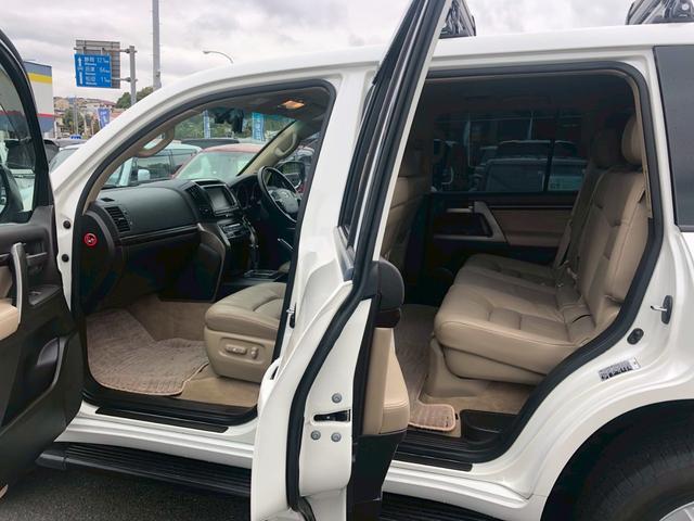 ランドクルーザー ＡＸ　Ｇセレクション　禁煙車　純正ＯＰＨＤＤナビ　バックカメラ　インナーミラー型ドラレコ前後　ＥＴＣ　ルーフキャリア　サイドカメラ　Ｒシートヒーター　電動シート　電動チルステ　スマートキー　クルコン　コーナーセンサー（23枚目）