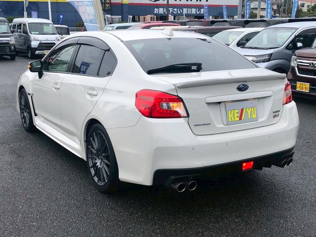 ＷＲＸ Ｓ４ ２．０ＧＴアイサイト　ターボ　純正８型ナビ　フルセグＴＶ　バックカメラ　ブルートゥース　ドラレコ　ＥＴＣ　パドルシフト　シートヒーター　レーダークルーズコントロール　ＬＥＤオートライト　コーナーセンサー　レーンキープ　スマートキー　ＴＲＣ　革巻きステア（10枚目）