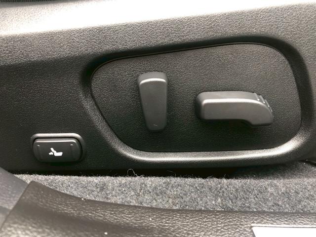 ＷＲＸ Ｓ４ ２．０ＧＴアイサイト　ターボ　純正８型ナビ　フルセグＴＶ　バックカメラ　ブルートゥース　ドラレコ　ＥＴＣ　パドルシフト　シートヒーター　レーダークルーズコントロール　ＬＥＤオートライト　コーナーセンサー　レーンキープ　スマートキー　ＴＲＣ　革巻きステア（46枚目）