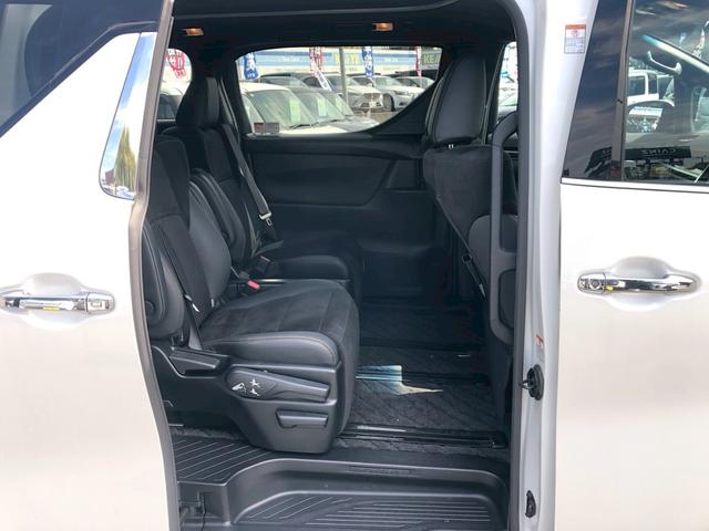 アルファード 2.5S タイプゴールド 特別仕様車 メーカーオプションナビ フリップダウンモニター 10型ナビ TV バックカメラ ブルートゥース DVD TV ETC ウッドハンドル 衝突軽減ブレーキ ハーフレザーシート シーケンシャルウインカー パワーバックドア 両側自動(19枚目)