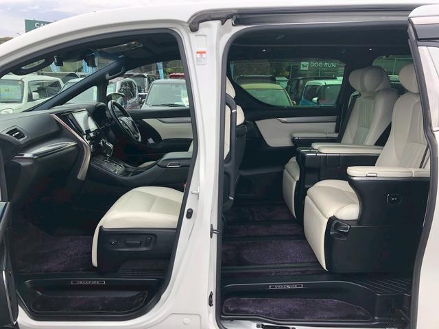 ヴェルファイアハイブリッド エグゼクティブラウンジZ 禁煙車 4WD ツインモニター サンルーフ モデリスタフルエアロ 純正OP9型SDナビ JBLサウンド BT アラウンドビューモニター ステアリングヒーター シートヒーターエアコン ドラレコ前後 PG(20枚目)