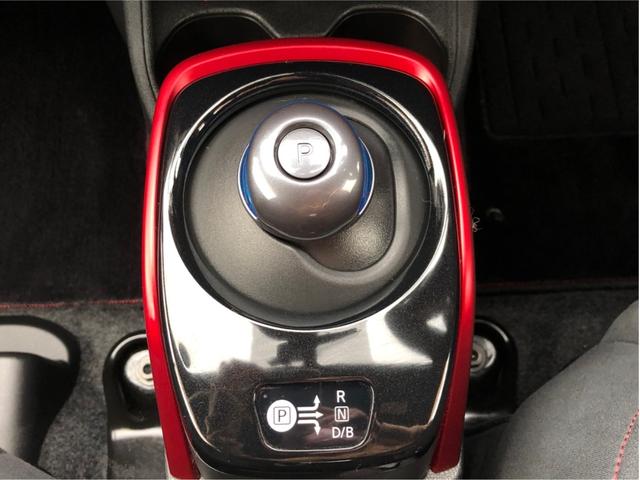 ノート ｅ－パワーニスモ　禁煙車　１オーナー　ＳＤナビ　ＤＶＤ　フルセグＴＶ　ＣＤ　ＡＵＸ　バックカメラ　衝突軽減ブレーキ　レーンキープ　ＴＲＣ　スマートキー　ＥＴＣ　ウインカー付き電格ミラー　ＬＥＤライト　フォグランプ　純正１６インチアルミ　ＥＴＣ　４エアバック（32枚目）