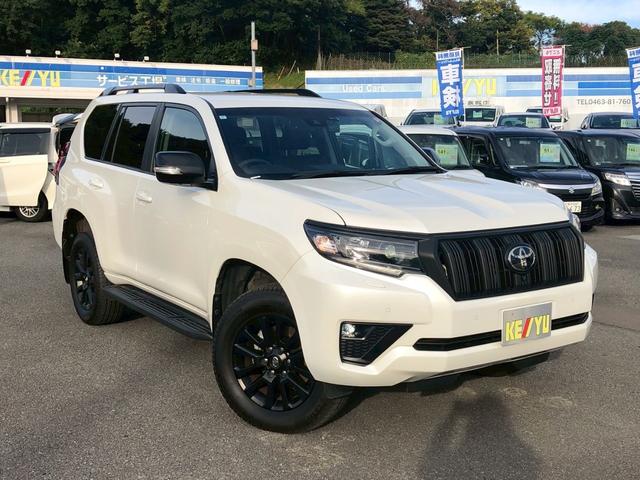 ランドクルーザープラド TX Lパッケージ マットブラックエディション 禁煙車 ワンオーナー 純正OP9型ナビ ブルートゥース バックカメラ ドラレコ前後 ETC シートヒーターエアコン オートハビーム コーナーセンサー LED フォグ 車線逸脱警告 ルーフレール TRC(7枚目)