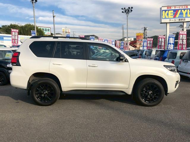 ランドクルーザープラド TX Lパッケージ マットブラックエディション 禁煙車 ワンオーナー 純正OP9型ナビ ブルートゥース バックカメラ ドラレコ前後 ETC シートヒーターエアコン オートハビーム コーナーセンサー LED フォグ 車線逸脱警告 ルーフレール TRC(8枚目)