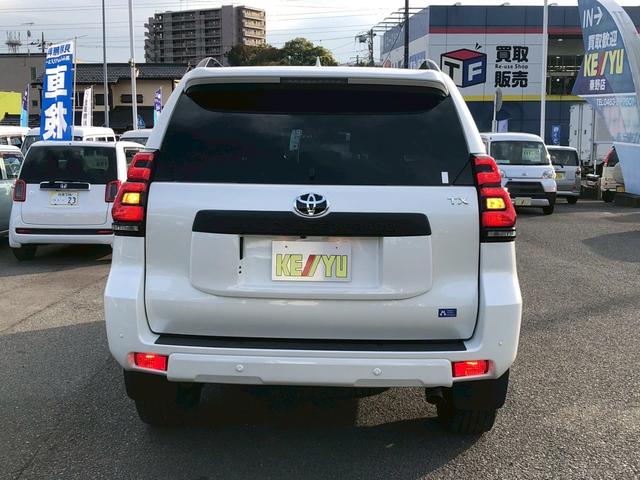 ランドクルーザープラド TX Lパッケージ マットブラックエディション 禁煙車 ワンオーナー 純正OP9型ナビ ブルートゥース バックカメラ ドラレコ前後 ETC シートヒーターエアコン オートハビーム コーナーセンサー LED フォグ 車線逸脱警告 ルーフレール TRC(9枚目)