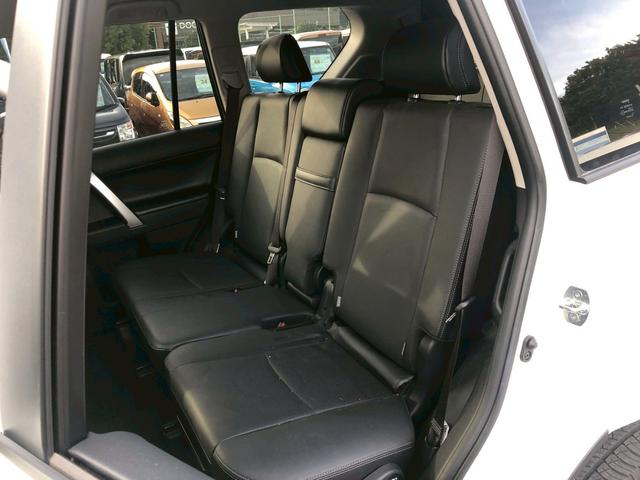 ランドクルーザープラド TX Lパッケージ マットブラックエディション 禁煙車 ワンオーナー 純正OP9型ナビ ブルートゥース バックカメラ ドラレコ前後 ETC シートヒーターエアコン オートハビーム コーナーセンサー LED フォグ 車線逸脱警告 ルーフレール TRC(21枚目)