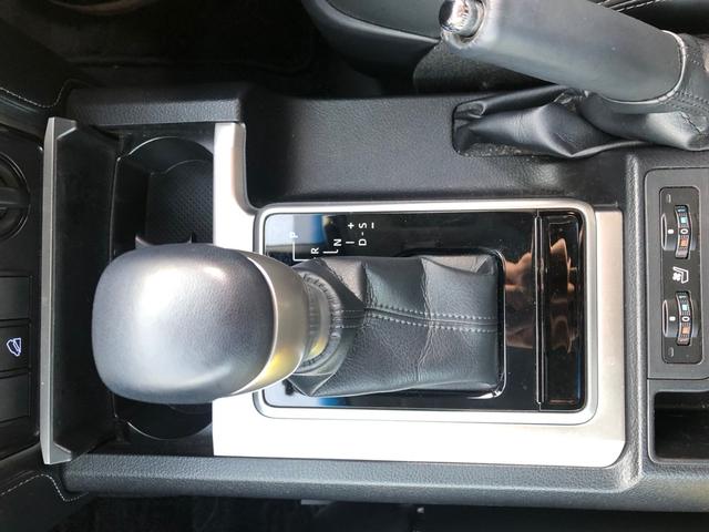 ランドクルーザープラド TX Lパッケージ マットブラックエディション 禁煙車 ワンオーナー 純正OP9型ナビ ブルートゥース バックカメラ ドラレコ前後 ETC シートヒーターエアコン オートハビーム コーナーセンサー LED フォグ 車線逸脱警告 ルーフレール TRC(37枚目)