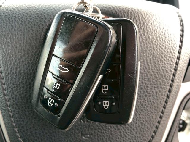 ランドクルーザープラド TX Lパッケージ マットブラックエディション 禁煙車 ワンオーナー 純正OP9型ナビ ブルートゥース バックカメラ ドラレコ前後 ETC シートヒーターエアコン オートハビーム コーナーセンサー LED フォグ 車線逸脱警告 ルーフレール TRC(70枚目)