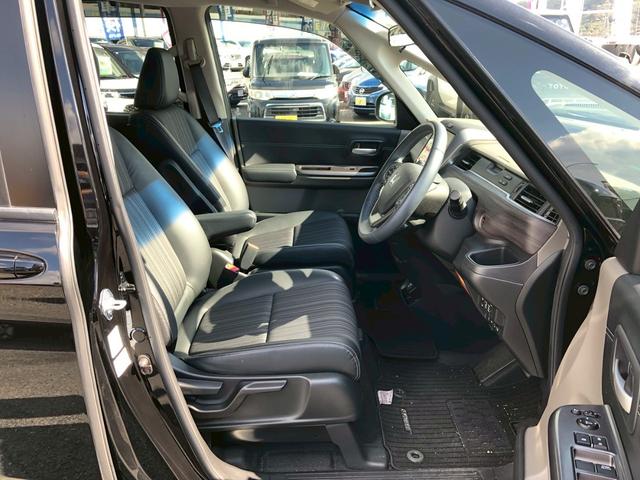 フリードハイブリッド ハイブリッド・Ｇホンダセンシング　Ｓパッケージ　モデューロエアロ　禁煙車　純正９型ナビ　ブルートゥース　バックカメラ　ドラレコ前後　ＥＴＣ　レーダークルコン　後席サンシェード　リア両側電動スライドドア　スマートキー　レーンキープ　ＰＷ（15枚目）