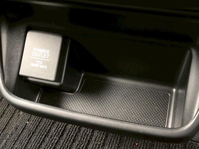 フリードハイブリッド ハイブリッド・Ｇホンダセンシング　Ｓパッケージ　モデューロエアロ　禁煙車　純正９型ナビ　ブルートゥース　バックカメラ　ドラレコ前後　ＥＴＣ　レーダークルコン　後席サンシェード　リア両側電動スライドドア　スマートキー　レーンキープ　ＰＷ（39枚目）