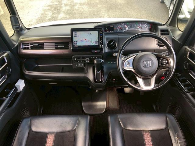 N-BOXカスタム G・EXターボホンダセンシング 純正OP8型ナビ ブルートゥース バックカメラ ETC レーダークルコン パドルシフト リア両側電動スライドドア 後席サンシェード 車線逸脱警告 スマートキー オートライト LED フォグランプ PS(5枚目)