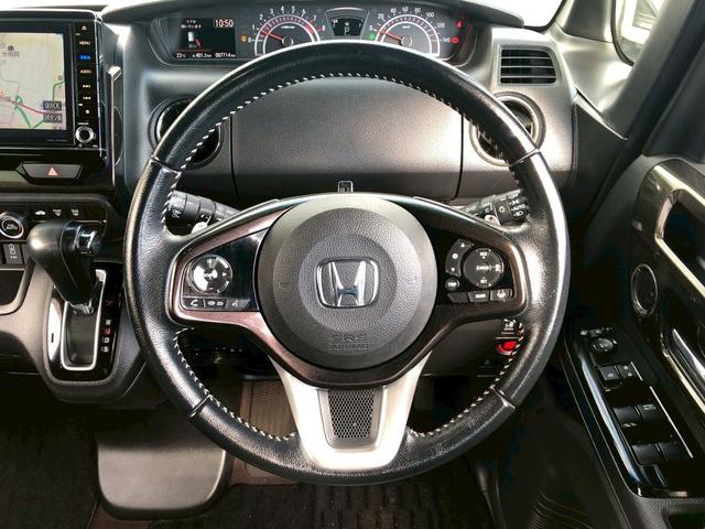 N-BOXカスタム G・EXターボホンダセンシング 純正OP8型ナビ ブルートゥース バックカメラ ETC レーダークルコン パドルシフト リア両側電動スライドドア 後席サンシェード 車線逸脱警告 スマートキー オートライト LED フォグランプ PS(13枚目)