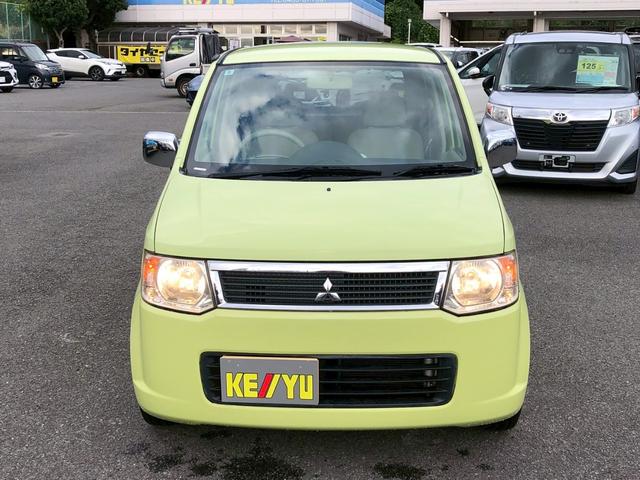 eKワゴン M 神奈川県仕入 直販車 衝突安全ボディー 13インチアルミ 禁煙車 純正オーディオ ラジオ CD ETC キーレスエントリー 電格ミラー レベライザー ドリンクホルダー アームレスト フロアマット バニティミラー マニュアルAC シガーソケット PG ハロゲン(6枚目)