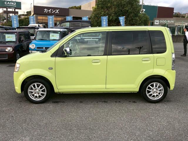 eKワゴン M 神奈川県仕入 直販車 衝突安全ボディー 13インチアルミ 禁煙車 純正オーディオ ラジオ CD ETC キーレスエントリー 電格ミラー レベライザー ドリンクホルダー アームレスト フロアマット バニティミラー マニュアルAC シガーソケット PG ハロゲン(11枚目)