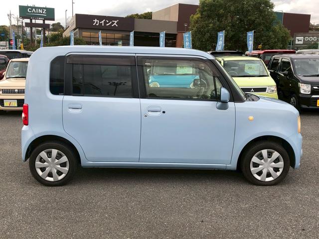 ムーヴコンテ G 禁煙車 純正ナビ 1セグTV CD バックカメラ AUX スマートキー アイドリングSTOP オートエアコン ヘットライトレベライザー フォグランプ 電動格納ドアミラー 2017年製ファルケンタイヤ プライバシーガラス Wエアバック ABS ベンチシート(8枚目)