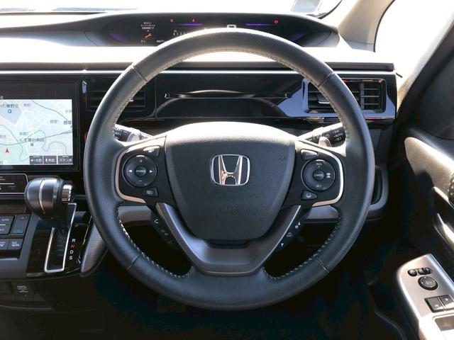 ステップワゴンスパーダ スパーダ ホンダセンシング 禁煙 1オーナー 純正10型ナビ ターボ フリップダウンモニター ブルートゥース DVD バックカメラ フルセグTV レーダークルーズ パドルシフト レーンキープアシスト ビルトインETC LEDオートライト フォグ ウインカーミラー(13枚目)