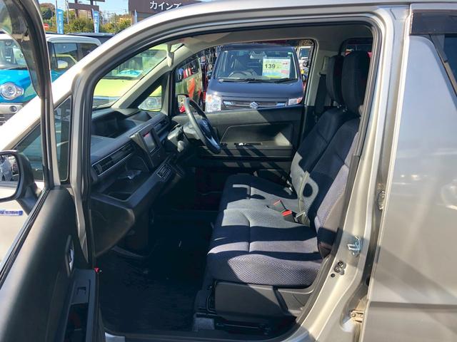 ワゴンR ハイブリッドFZ 禁煙車 社外6型ナビ ブルートゥース バックカメラ エンジンスターター シートヒーター スマートキー オートライト バニティミラー 電格ミラー LED バイザー ドリンクホルダー 革ステ ステリモ(17枚目)