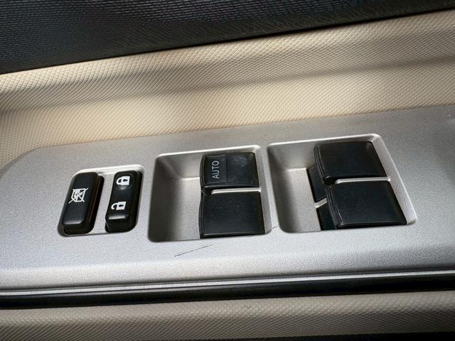 アクア Ｇ　禁煙車　当店買取車　純正７インチナビ　バックカメラ　Ｂｌｕｅｔｏｏｔｈ　フルセグＴＶ　シートヒーター　ＬＥＤルームランプ　ＥＴＣ　ＬＥＤヘッドライト　フォグランプ　コーナーセンサー　電格ミラー（33枚目）