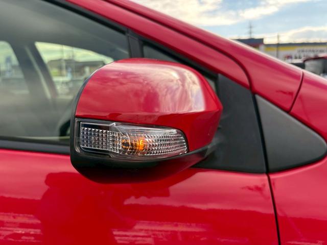 アクア Ｇ　禁煙車　当店買取車　純正７インチナビ　バックカメラ　Ｂｌｕｅｔｏｏｔｈ　フルセグＴＶ　シートヒーター　ＬＥＤルームランプ　ＥＴＣ　ＬＥＤヘッドライト　フォグランプ　コーナーセンサー　電格ミラー（39枚目）
