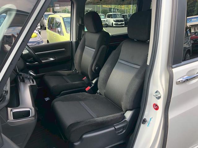 ステップワゴンスパーダ スパーダハイブリッド　Ｇ　ホンダセンシング　衝突軽減ブレーキ　禁煙車　フリップダウンモニター　純正８型ナビ　ＤＶＤ　ブルートゥース　ＴＶ　バックカメラ　ＥＴＣ　両側電動スライドドア　ＬＥＤオートライト　レーダークルーズコントロール　後席サンシェード　車線逸脱警告（16枚目）