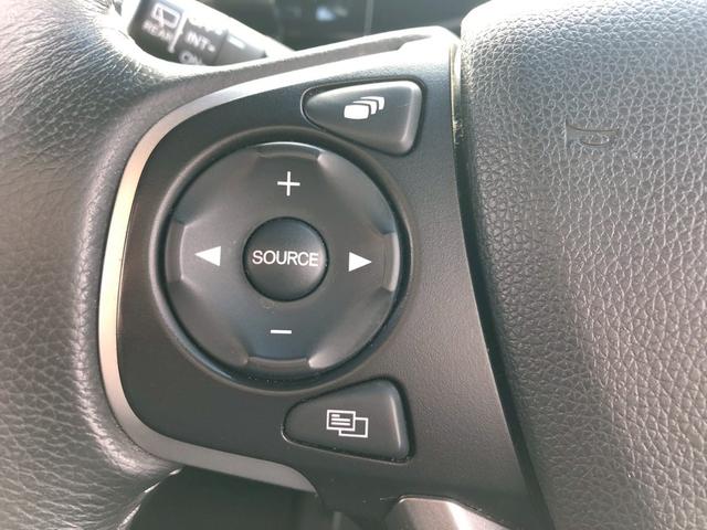 ステップワゴンスパーダ スパーダハイブリッド　Ｇ　ホンダセンシング　衝突軽減ブレーキ　禁煙車　フリップダウンモニター　純正８型ナビ　ＤＶＤ　ブルートゥース　ＴＶ　バックカメラ　ＥＴＣ　両側電動スライドドア　ＬＥＤオートライト　レーダークルーズコントロール　後席サンシェード　車線逸脱警告（32枚目）