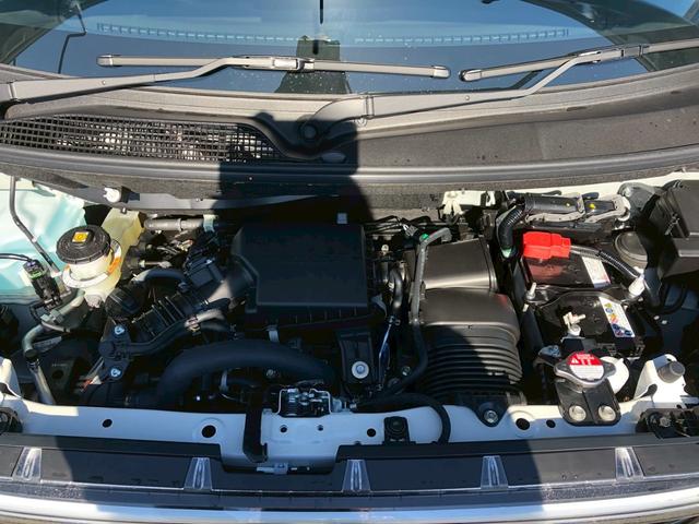 Ｎ－ＢＯＸカスタム ターボコーディネートスタイル　届出済未使用車　純正８型ナビ　フルセグＴＶ　ブルートゥース　パドルシフト　レーダークルーズコントロール　シートヒーター　両側自動スライドドア　ＬＥＤライト　フォグランプ　コーナーセンサー　純正１５インチアルミ　ハーフレザーシート（52枚目）