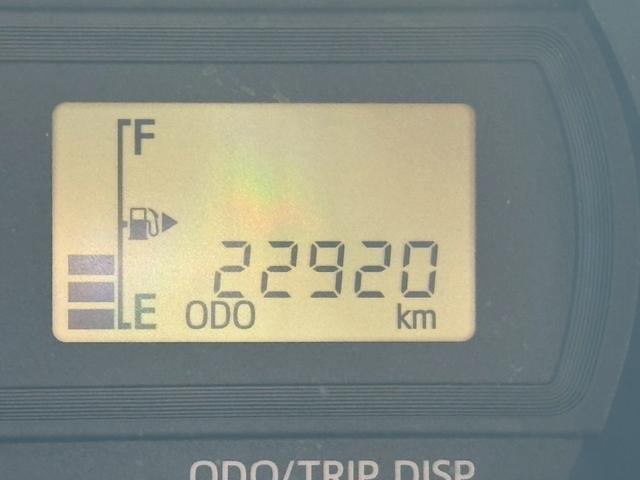 ハイゼットカーゴ 2シーター ブラインド仕様 4WD 5速マニュアル 禁煙車 1オーナー ハイルーフ アイドリングSTOP ヘットライトレベライザー サイドバイザー タイヤエコピア 145/80R12 両側スライドドア 室内ルームクリーニング 衝突安全ボディー 当店買取直販車(35枚目)