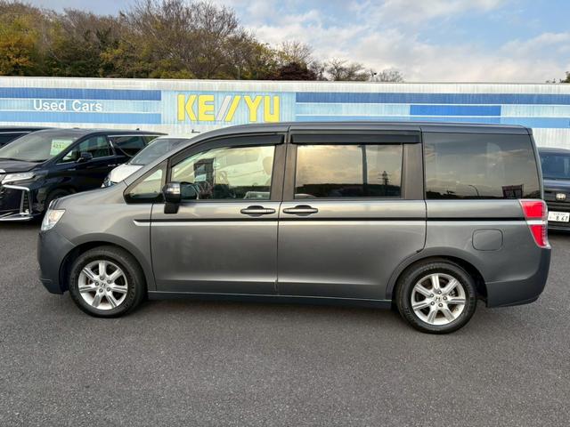 ステップワゴン Ｇ　Ｌパッケージ　禁煙　純正７型ナビ　バックカメラ　両側自動スライド　ビルトインＥＴＣ　オートライト　オートエアコン　電格ミラーウィンカー　サイドバイザー　ダブルエアバック　純正アルミ　オートライト　ＡＢＳ（11枚目）