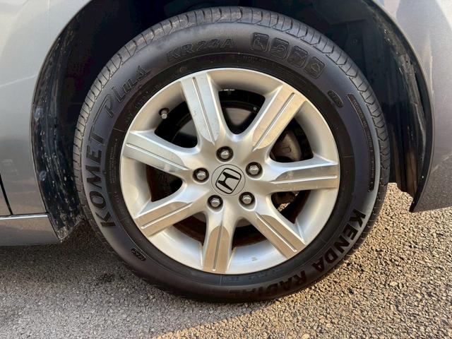 ステップワゴン Ｇ　Ｌパッケージ　禁煙　純正７型ナビ　バックカメラ　両側自動スライド　ビルトインＥＴＣ　オートライト　オートエアコン　電格ミラーウィンカー　サイドバイザー　ダブルエアバック　純正アルミ　オートライト　ＡＢＳ（42枚目）