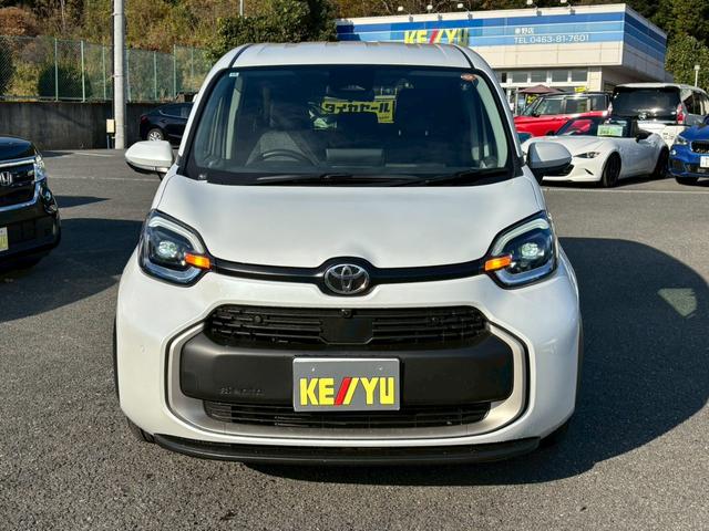 シエンタ ハイブリッドZ 禁煙車 1オーナー 純正10.5インチナビ 全方位カメラ フルセグTV ブルートゥース ETC2.0 シート&ハンドルヒーター【パーキングアシスト】衝突軽減ブレーキ レーンキープ ブラインドスポットモニターLED コーナーセンサー 両側自動ドア(6枚目)