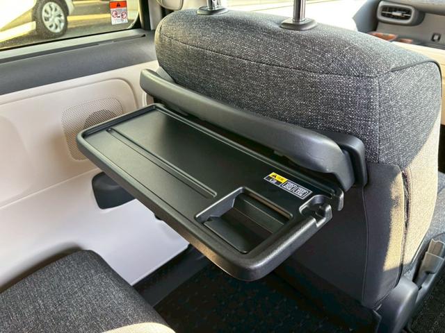 シエンタ ハイブリッドZ 禁煙車 1オーナー 純正10.5インチナビ 全方位カメラ フルセグTV ブルートゥース ETC2.0 シート&ハンドルヒーター【パーキングアシスト】衝突軽減ブレーキ レーンキープ ブラインドスポットモニターLED コーナーセンサー 両側自動ドア(40枚目)