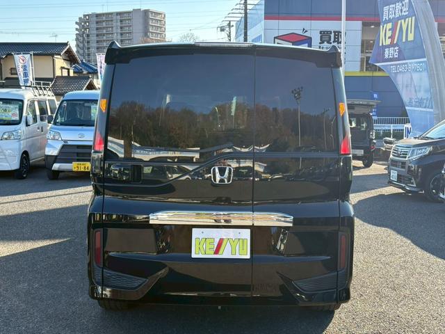 ステップワゴンスパーダ スパーダハイブリッド G・EXホンダセンシング 後席モニター 禁煙 9型ナビ バックカメラ ハーフレザーシート クルーズコントロール ETC シートヒーター わくわくゲート コーナーセンサー LED 両側自動スライド 衝突軽減ブレーキ 【マツダゴールドアルミ】(9枚目)