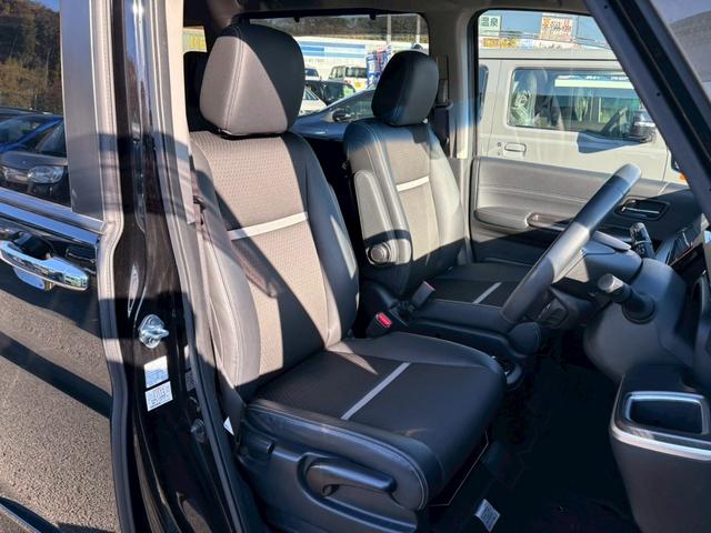 ステップワゴンスパーダ スパーダハイブリッド G・EXホンダセンシング 後席モニター 禁煙 9型ナビ バックカメラ ハーフレザーシート クルーズコントロール ETC シートヒーター わくわくゲート コーナーセンサー LED 両側自動スライド 衝突軽減ブレーキ 【マツダゴールドアルミ】(14枚目)