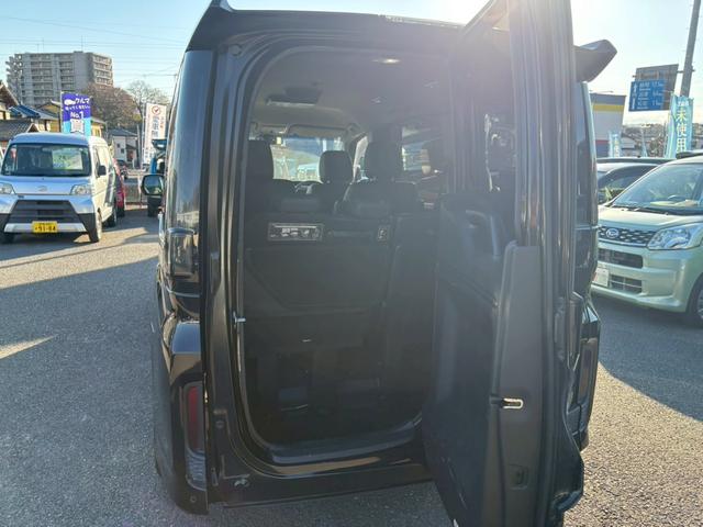 ステップワゴンスパーダ スパーダハイブリッド G・EXホンダセンシング 後席モニター 禁煙 9型ナビ バックカメラ ハーフレザーシート クルーズコントロール ETC シートヒーター わくわくゲート コーナーセンサー LED 両側自動スライド 衝突軽減ブレーキ 【マツダゴールドアルミ】(24枚目)