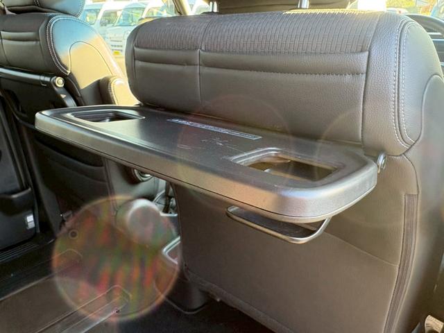 ステップワゴンスパーダ スパーダハイブリッド G・EXホンダセンシング 後席モニター 禁煙 9型ナビ バックカメラ ハーフレザーシート クルーズコントロール ETC シートヒーター わくわくゲート コーナーセンサー LED 両側自動スライド 衝突軽減ブレーキ 【マツダゴールドアルミ】(38枚目)