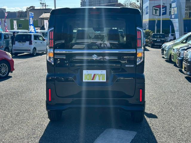 スペーシアカスタム ハイブリッドXSターボ 届出済未使用車 9型モニタ- ブル-トゥ-ス シ-ト&ハンドルヒ-タ- サ-キュレ-タ- レ-ダ-クル-ズ 2列目オットマン 両側自動スライドドア LEDオ-トライト フォグ 衝突軽減ブレ-キ(9枚目)