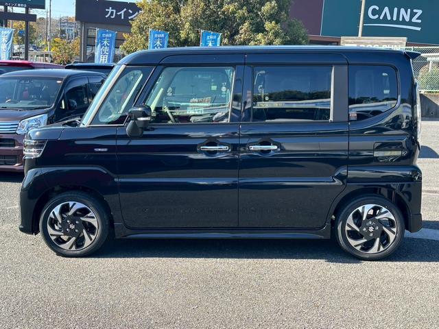 スペーシアカスタム ハイブリッドXSターボ 届出済未使用車 9型モニタ- ブル-トゥ-ス シ-ト&ハンドルヒ-タ- サ-キュレ-タ- レ-ダ-クル-ズ 2列目オットマン 両側自動スライドドア LEDオ-トライト フォグ 衝突軽減ブレ-キ(11枚目)