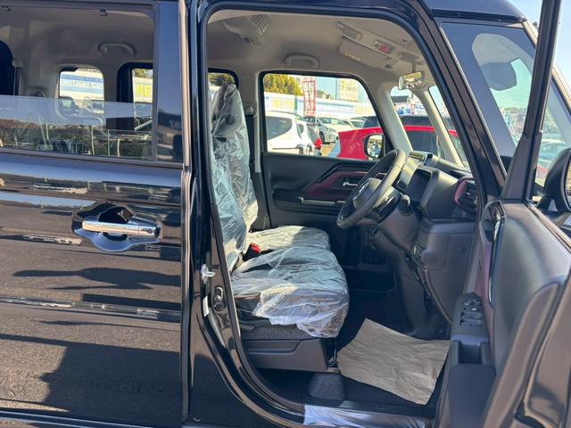 スペーシアカスタム ハイブリッドXSターボ 届出済未使用車 9型モニタ- ブル-トゥ-ス シ-ト&ハンドルヒ-タ- サ-キュレ-タ- レ-ダ-クル-ズ 2列目オットマン 両側自動スライドドア LEDオ-トライト フォグ 衝突軽減ブレ-キ(15枚目)