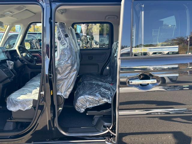 スペーシアカスタム ハイブリッドXSターボ 届出済未使用車 9型モニタ- ブル-トゥ-ス シ-ト&ハンドルヒ-タ- サ-キュレ-タ- レ-ダ-クル-ズ 2列目オットマン 両側自動スライドドア LEDオ-トライト フォグ 衝突軽減ブレ-キ(22枚目)