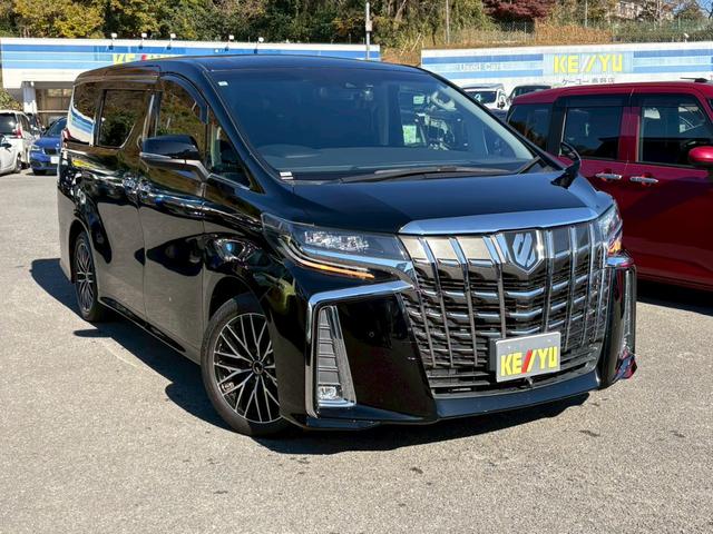 アルファード ２．５Ｓ　禁煙車　アルパイン１０インチナビ　フルセグ　Ｂｌｕｅｔｏｏｔｈ　ＨＤＭＩ　バックカメラ　１２．８インチフリップダウンモニター　レーダークルーズコントロール　両側自動スライドドア　ビルドインＥＴＣ（7枚目）