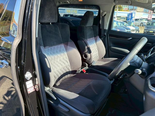 アルファード ２．５Ｓ　禁煙車　アルパイン１０インチナビ　フルセグ　Ｂｌｕｅｔｏｏｔｈ　ＨＤＭＩ　バックカメラ　１２．８インチフリップダウンモニター　レーダークルーズコントロール　両側自動スライドドア　ビルドインＥＴＣ（14枚目）