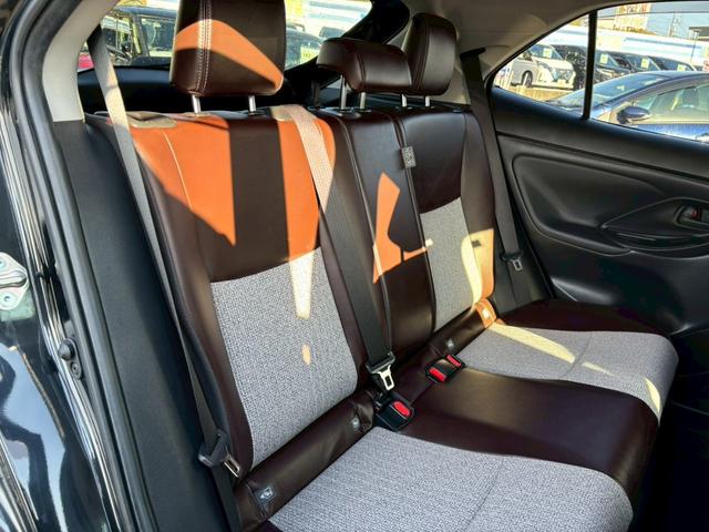 ヤリスクロス ハイブリッドＺ　禁煙車　純正７インチナビ　Ｂｌｕｅｔｏｏｔｈ　フルセグ　アラウンドビュー　レーダークルーズコントロール　パワーバックドア　ＡＳＶ　ＴＲＣ　ＥＴＣ　シートヒーター　電動シート　ＬＥＤヘッドライト（16枚目）