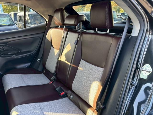 ヤリスクロス ハイブリッドＺ　禁煙車　純正７インチナビ　Ｂｌｕｅｔｏｏｔｈ　フルセグ　アラウンドビュー　レーダークルーズコントロール　パワーバックドア　ＡＳＶ　ＴＲＣ　ＥＴＣ　シートヒーター　電動シート　ＬＥＤヘッドライト（21枚目）